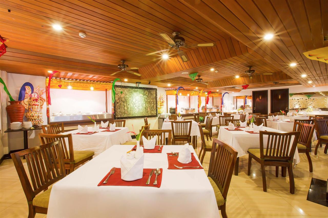 Royal Regantris Kuta Hotel Кута Екстериор снимка